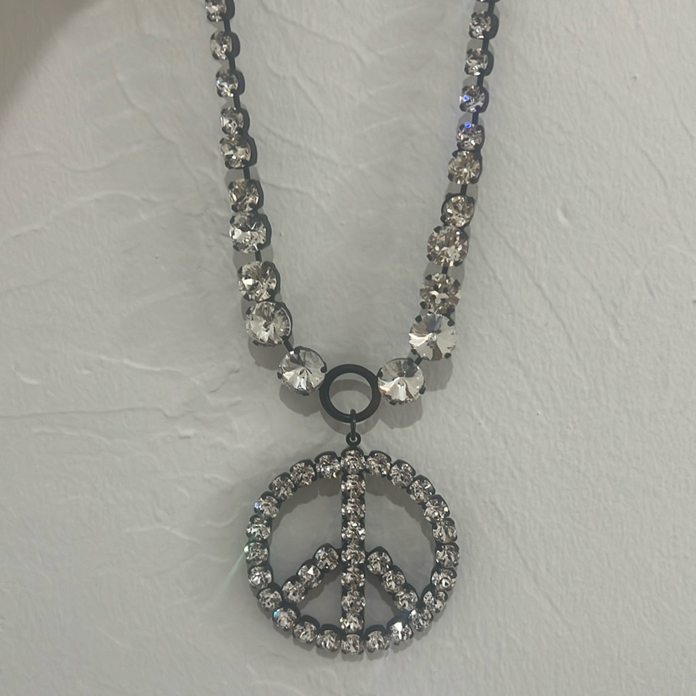 TOVA peace necklace
